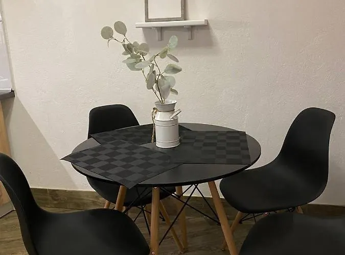 Apartamento Shpytalna є світло